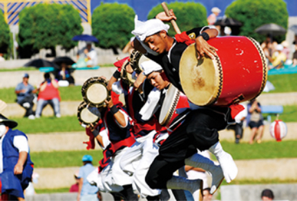 八月-沖繩全島太鼓舞節